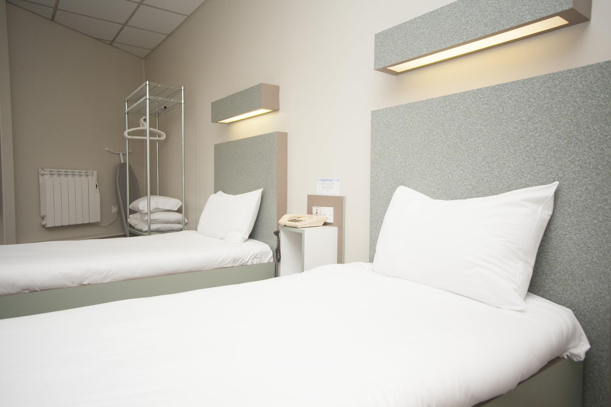 Citrus Hotel Cardiff By Compass Hospitality Exterior photo